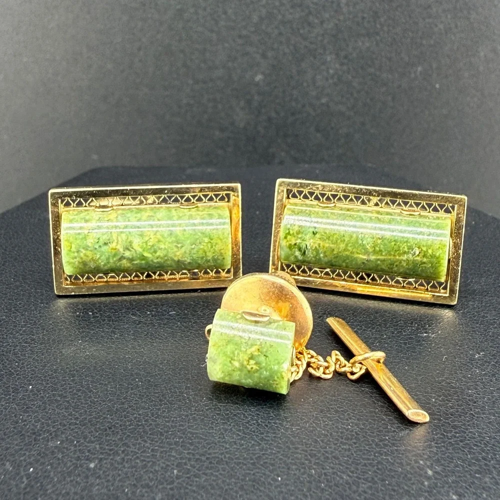 Vintage Lamode Karayclad Cufflinks Tie Tack Set Green Stone Gold Tone READ